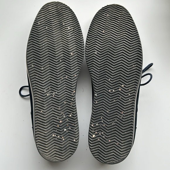 Men's Bucatini Derby Nubuck Oxfords - Picture 6 of 6